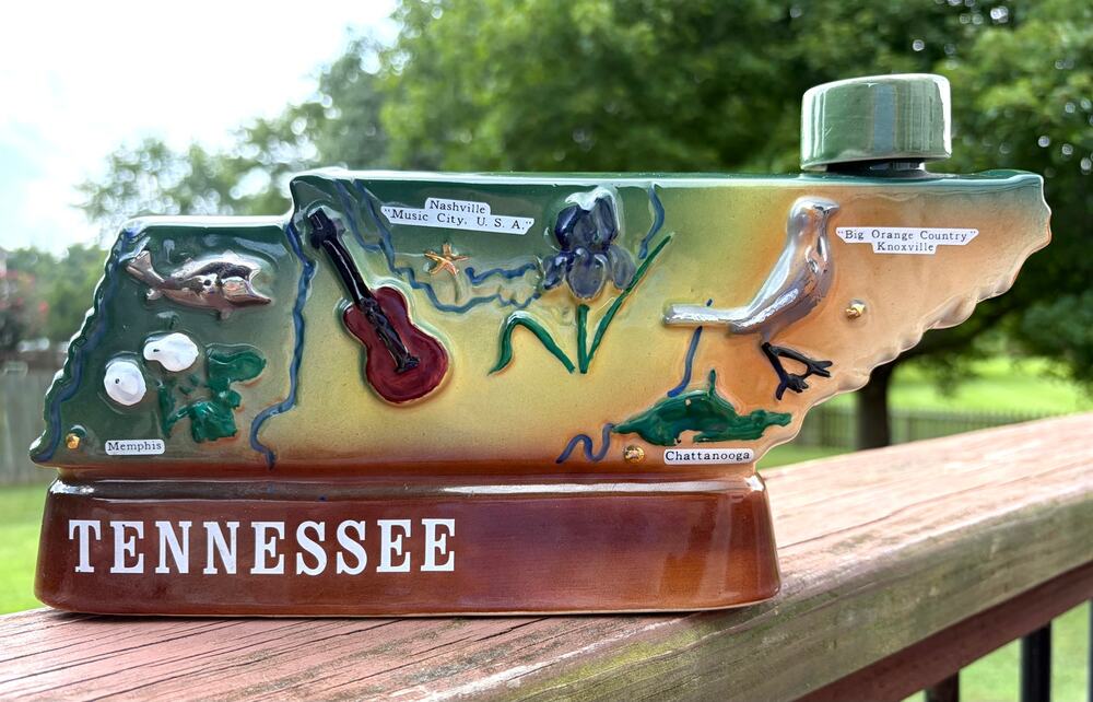 Queen Anne Tennessee State Shaped Liquor Bottle Decanter w/ Stopper